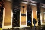 Atribuyen a cortocircuito incendio que afectó condominio en la Ciudad Colonial