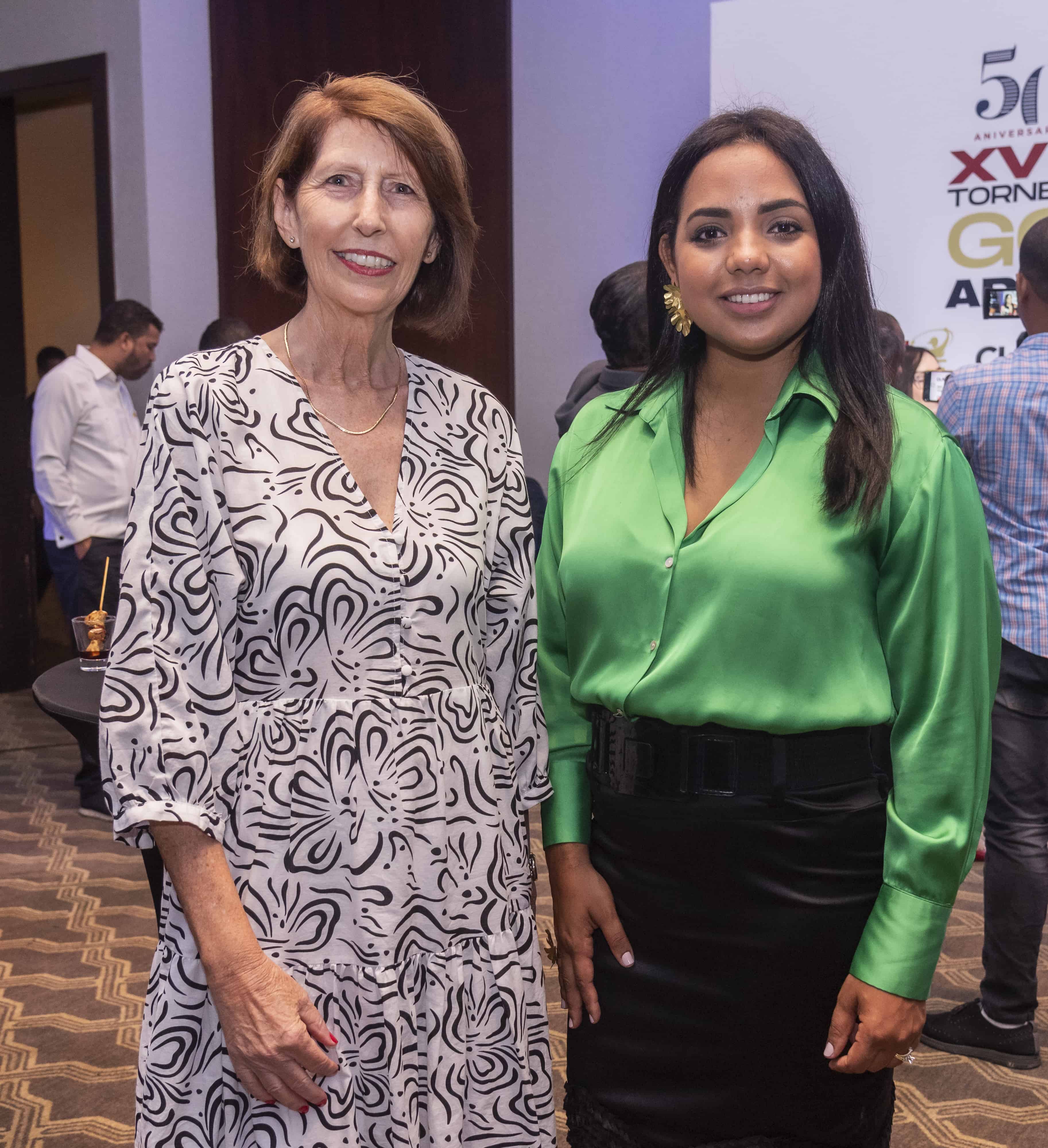 Franchesca Páez y Monika Harel.