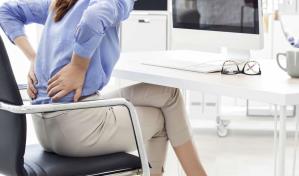 Cómo debes sentarte para evitar dolores de espalda 