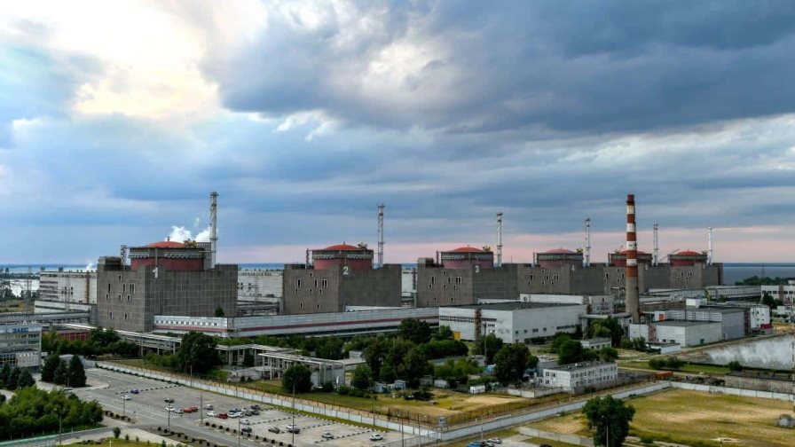 Un nuevo bombardeo en la planta de Zaporiyia daña una línea eléctrica Un nuevo bombardeo en la planta de Zaporiyia daña una línea eléctrica
