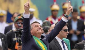 Bolsonaro convierte bicentenario de Brasil en mitin político