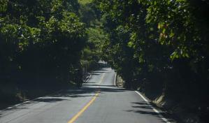Presidente Abinader inaugura carretera y un puente en Puerto Plata