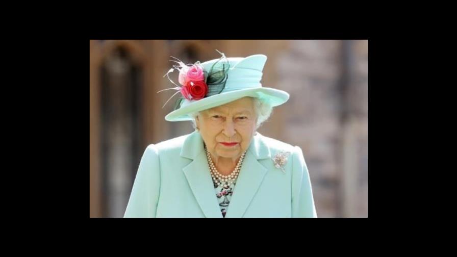 Más allá de The Crown: películas y series sobre la vida de Isabel II