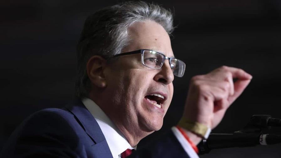 Un fiscal investigará al candidato republicano en Michigan