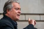 El ultraderechista y aliado de Trump, Stephen Bannon, se entrega a la Fiscalía de NY El ultraderechista y aliado de Trump, Stephen Bannon, se entrega a la Fiscalía de NY