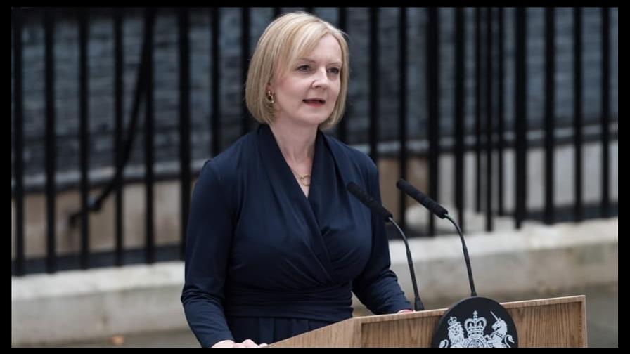 Primera ministra Liz Truss fue informada de la muerte de Isabel II dos horas antes del anuncio