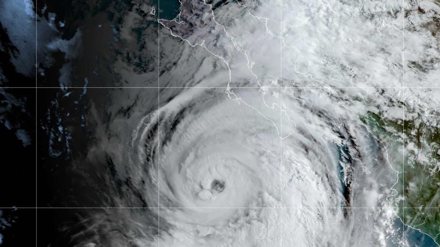 Kay se debilita a tormenta tropical; lluvias continuarán al sur de California Kay se debilita a tormenta tropical; lluvias continuarán al sur de California