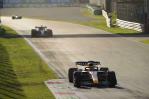 Verstappen y Sergio Pérez, penalizados en la parrilla de salida en Monza Verstappen y Sergio Pérez, penalizados en la parrilla de salida en Monza
