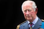 Carlos III se apoya en su madre para lanzar su reinado Carlos III se apoya en su madre para lanzar su reinado