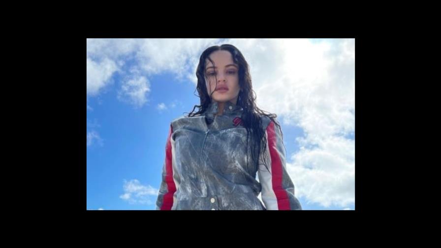 Rosalía lanza “MOTOMAMI+”, versión con siete canciones nuevas