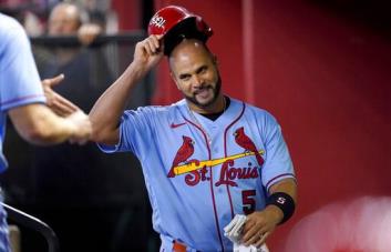 Pujols busca hito de jonrones; San Luis avizora playoffs