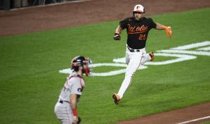 Orioles ganan 3-2 a Media Rojas; Henderson remolca 2