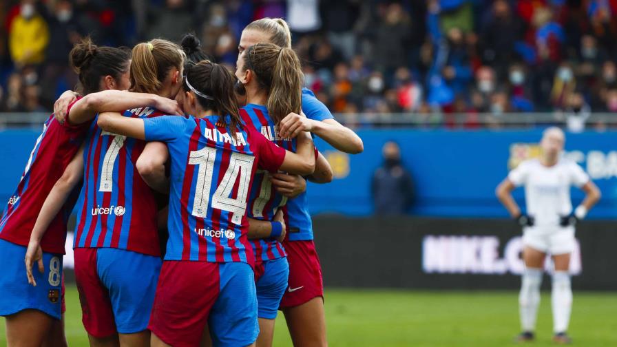 Huelga de árbitras demora inicio de liga femenina