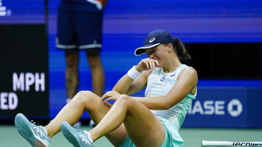 Swiatek gana tercer título en majors; vence a Jabeur en US Open