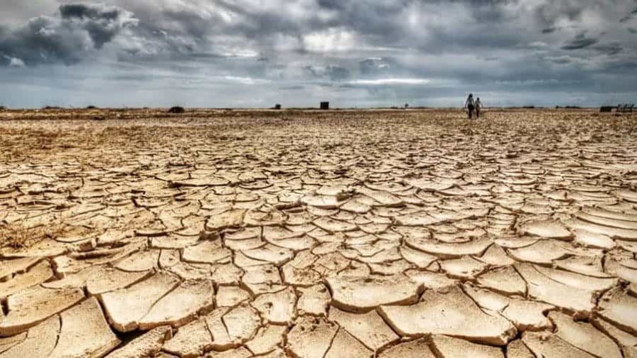 Dirigentes africanos reclaman fondos para el clima antes de la COP27