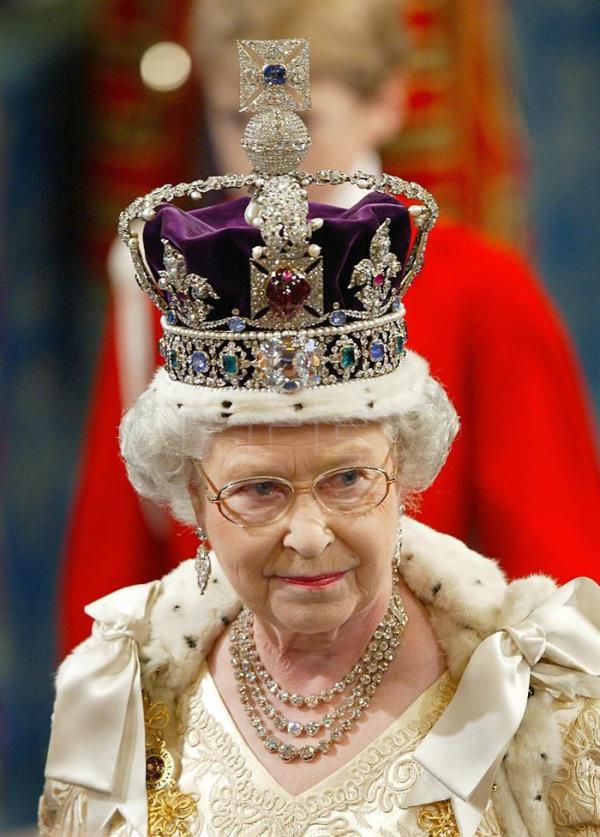 Kohinoor, el disputado diamante asiático en la corona de la reina británica