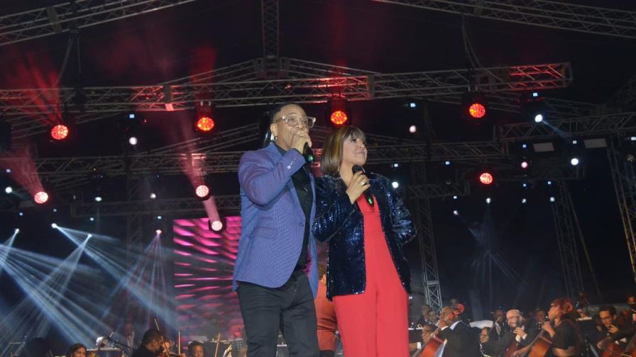 Miles de personas disfrutaron del concierto Perico ripiao sinfónico, melodías de una nación Miles de personas disfrutaron del concierto Perico ripiao sinfónico, melodías de una nación