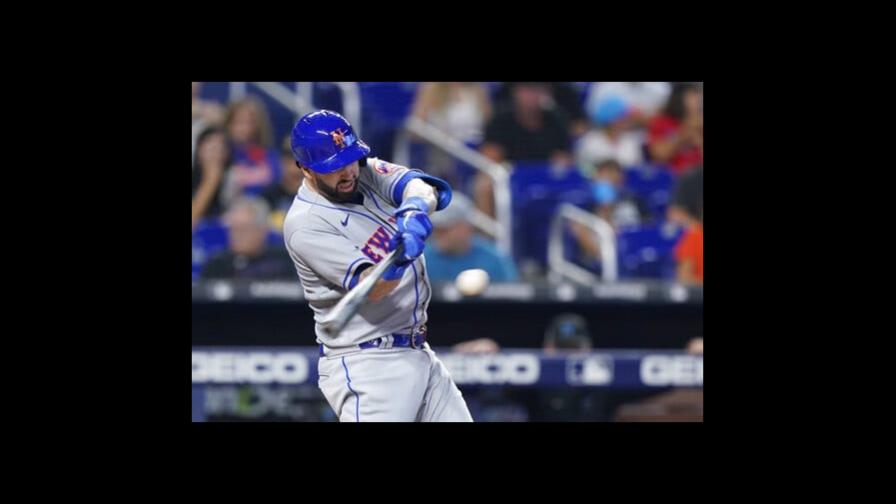Mets vencen 9-3 a Marlins y continúan de líderes