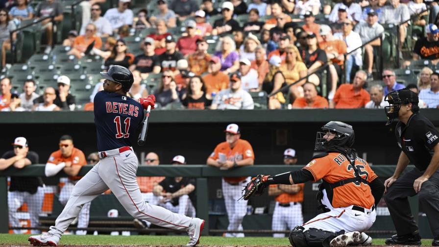 VIDEO | Dominicano Devers logra grand slam en paliza de Medias Rojas a Orioles