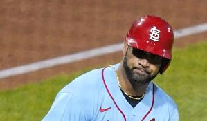 VIDEO | Albert Pujols dispara su jonr&oacute;n 696 e iguala con A-Rod en la lista de todos los tiempos