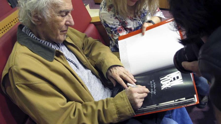 Muere en París a los 94 años el fotógrafo William Klein