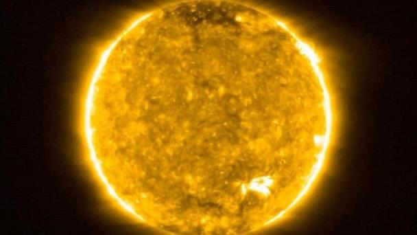 La sonda que viaja hacia el Sol observa directamente uno de sus misterios
