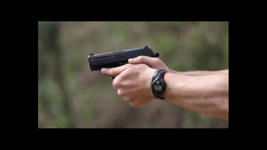 Hieren a tiros hombre que supuestamente abofeteó a otro en Sabana Grande de Boyá
