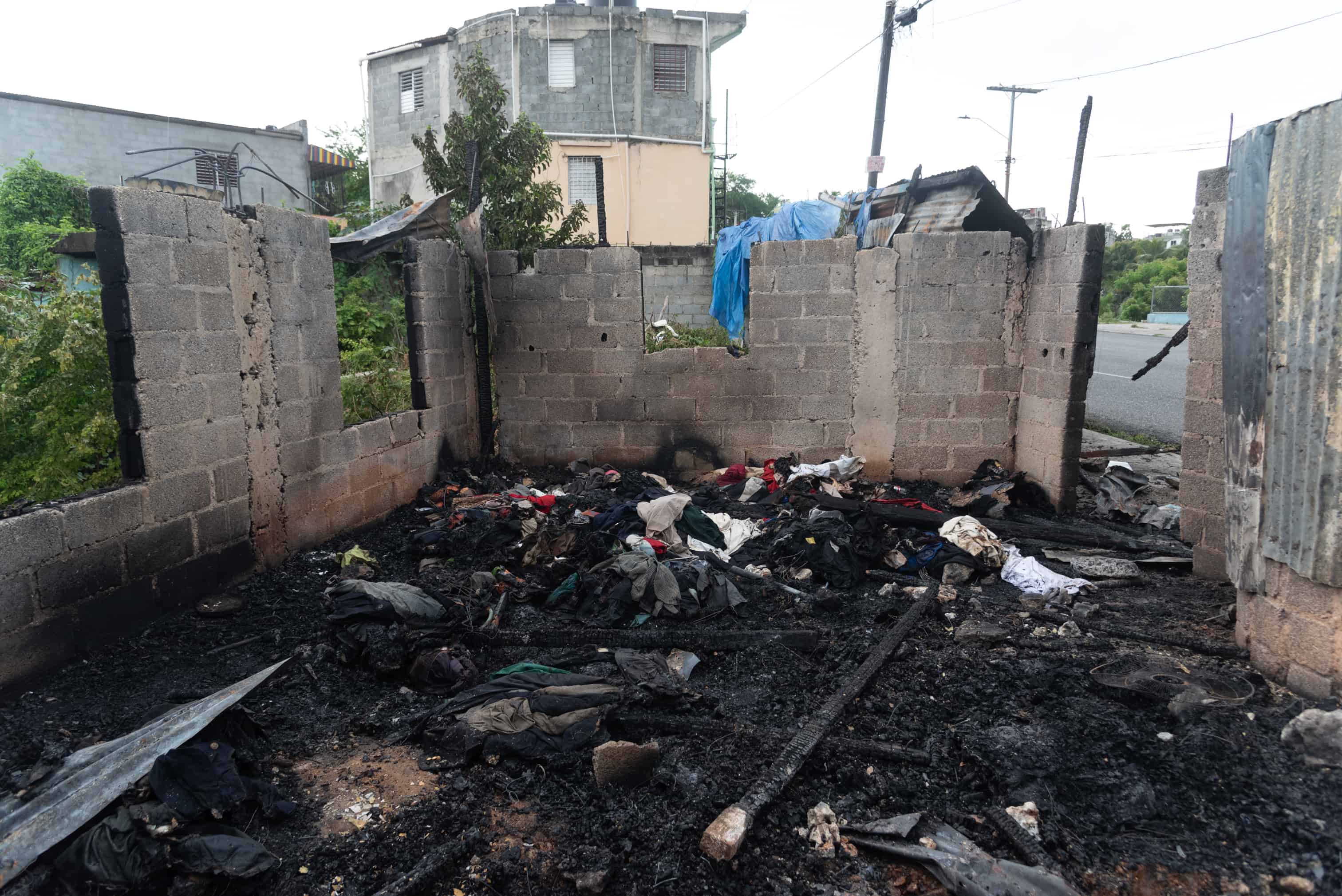 El incendio destruyó todo.