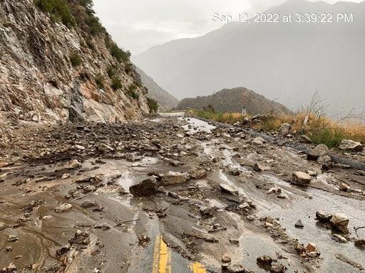 Miles de personas evacuadas por deslizamiento de lodo en California