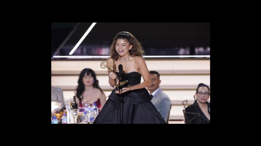 Zendaya y Lee Jung-Jae hacen historia con sus victorias en los Emmy