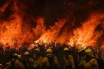 Vasto incendio y centenas de hogares evacuados en el noroeste de EEUU Vasto incendio y centenas de hogares evacuados en el noroeste de EEUU