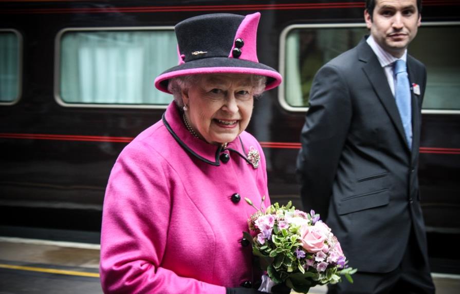 ¿A cuánto asciende la fortuna de la Reina Isabel II?