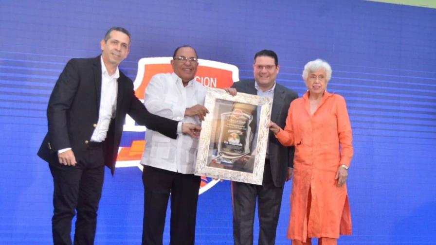 Comité Organizador Torneo de Baloncesto Superior Distrital 2022 presenta calendario