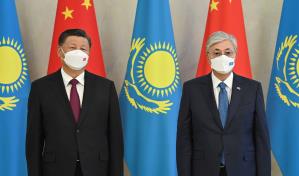 Presidente chino Xi llega a Uzbequistán donde se reunirá con Putin