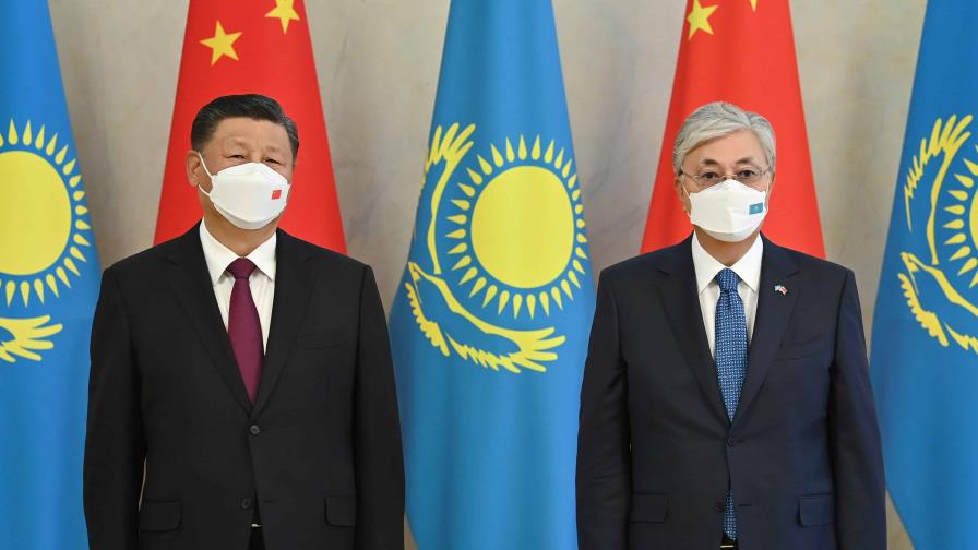 Presidente chino Xi llega a Uzbequistán donde se reunirá con Putin Presidente chino Xi llega a Uzbequistán donde se reunirá con Putin