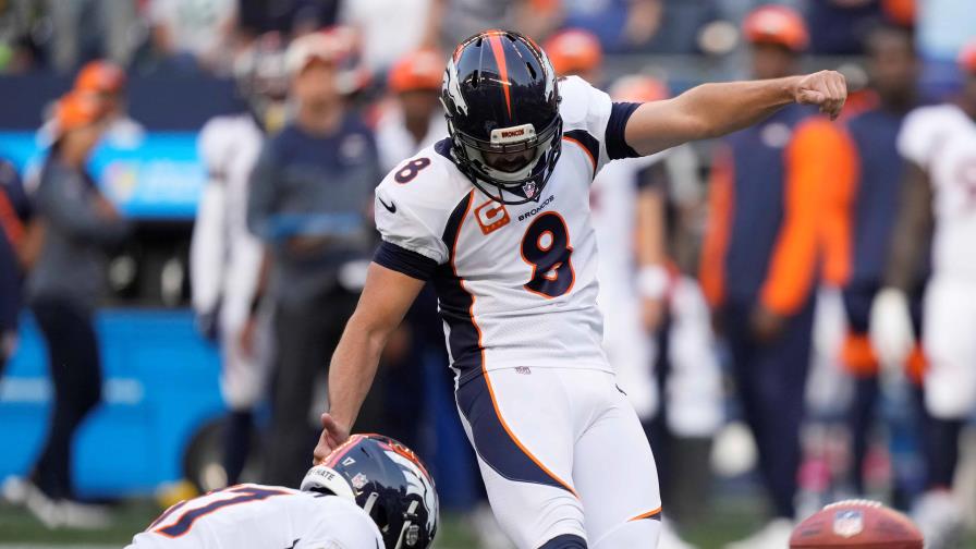 Nathaniel Hackett falla en su debut al frente de Broncos Nathaniel Hackett falla en su debut al frente de Broncos