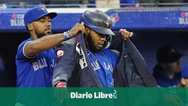 Licey Contra Todos Lidom. - La humildad hecha persona!!! Así pasó parte de  su cumpleaños ayer Vladimir Guerrero. #LiceyContraTodos  #YoSoyLocoConMiEquipo