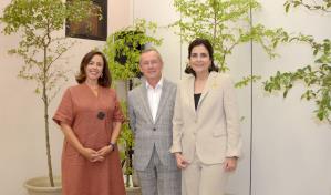 Presentan en el Centro León libro Indigenismos Antillanos