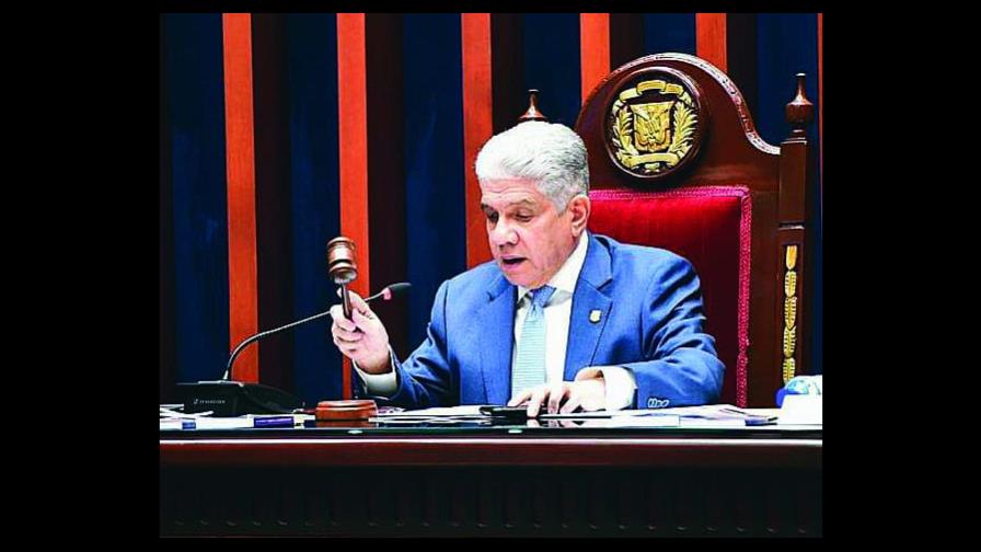 Senado envía a comisión especial el proyecto de ley del Código Penal