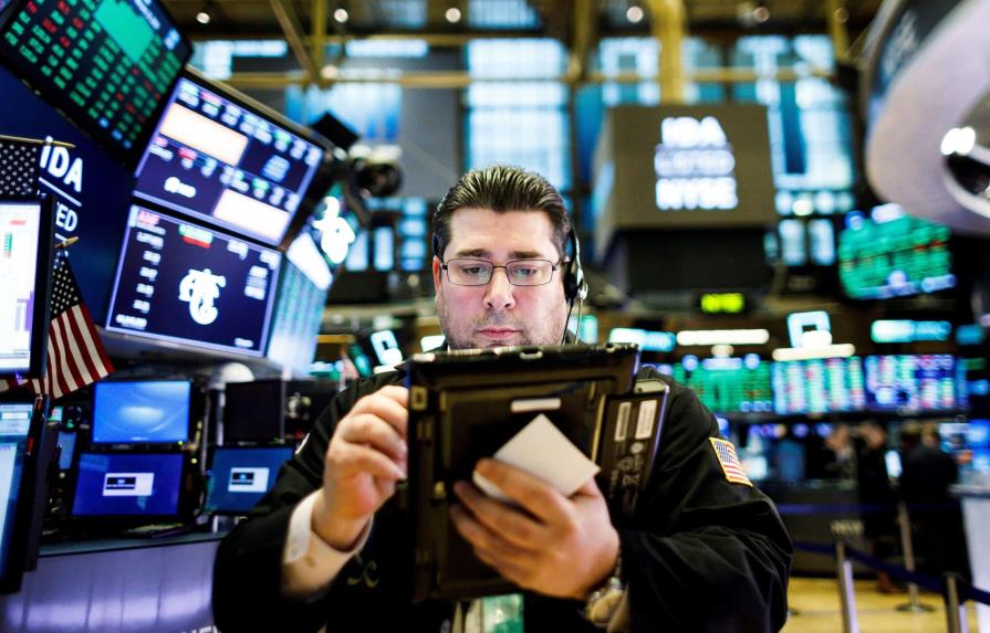 Wall Street remonta tímidamente y el Dow Jones sube un 0.15 %