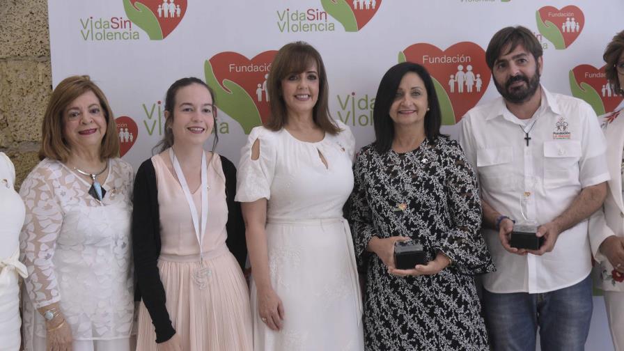 Fundación Vida sin Violencia realiza la segunda edición del Premio a la Paz y Buenas Prácticas