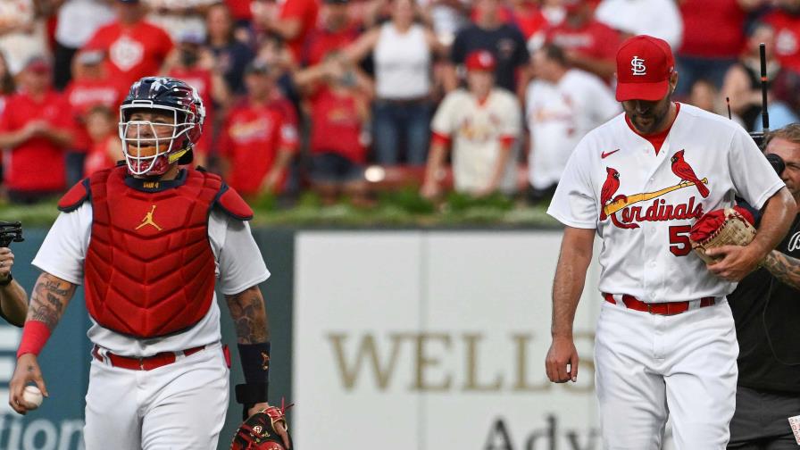 VIDEO | Wainwright y Molina siguen haciendo historia; Cardenales se imponen