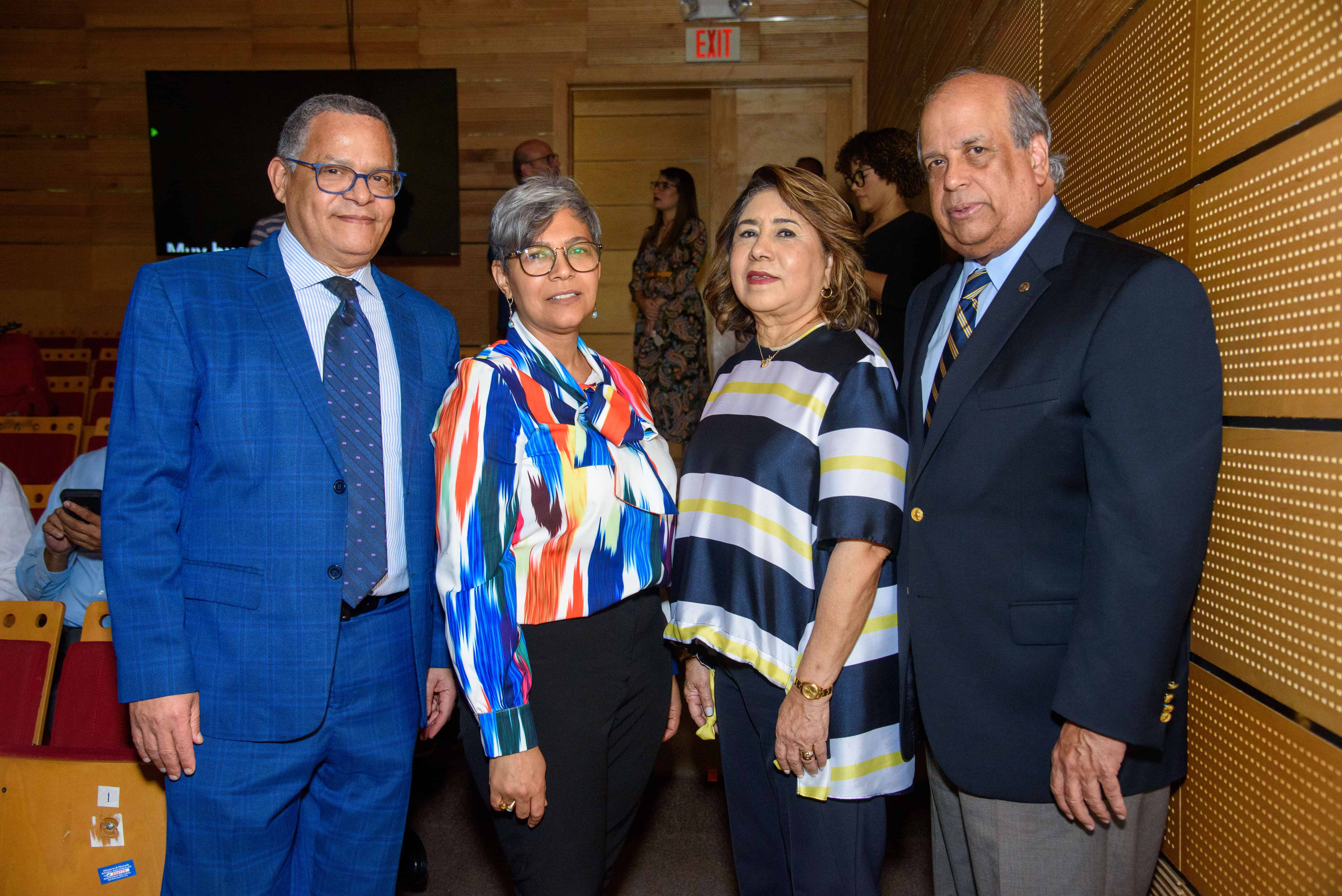 Fausto Rosario Adames, Scarlet Polanco, Kenia de Balcacer y Juan Daniel Balcacer.