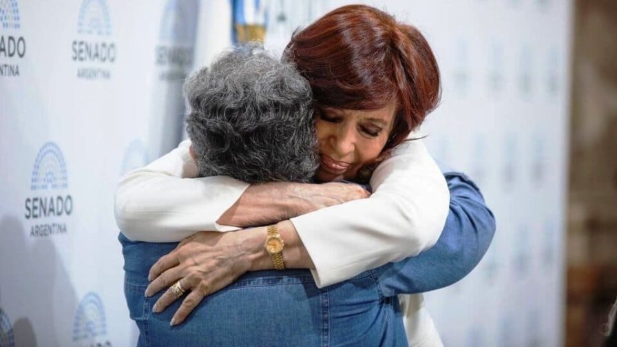 Cristina Fernández: “Estoy viva por Dios y por la Virgen”