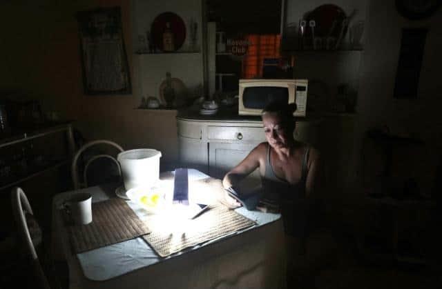 Cuba prevé un déficit de generación eléctrica del 38 % para este jueves