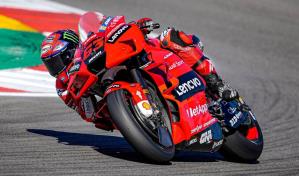 Bagnaia llega a Aragón para seguir recortando distancias con Quartararo