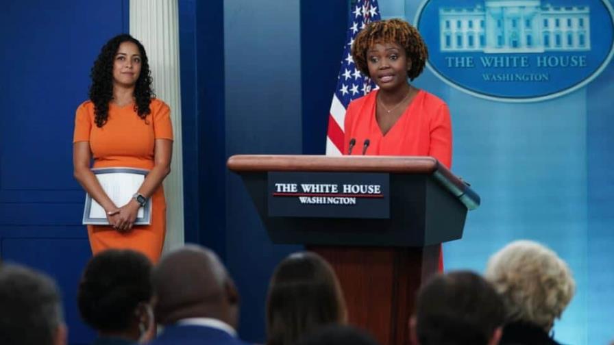 EEUU: Batalla política en torno al traslado de migrantes