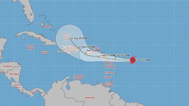COE emite alerta para 19 provincias ante el paso de la tormenta Fiona