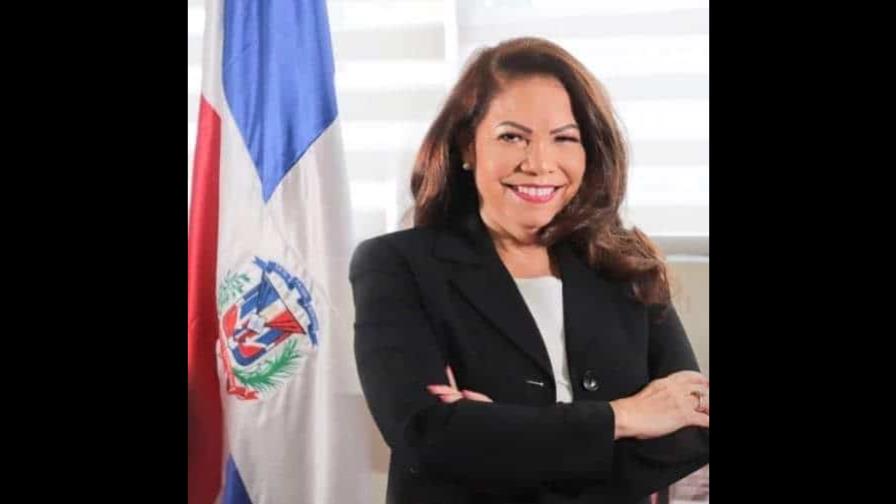 Directora de Adess envía misiva al presidente del CMD y se defiende de acusaciones