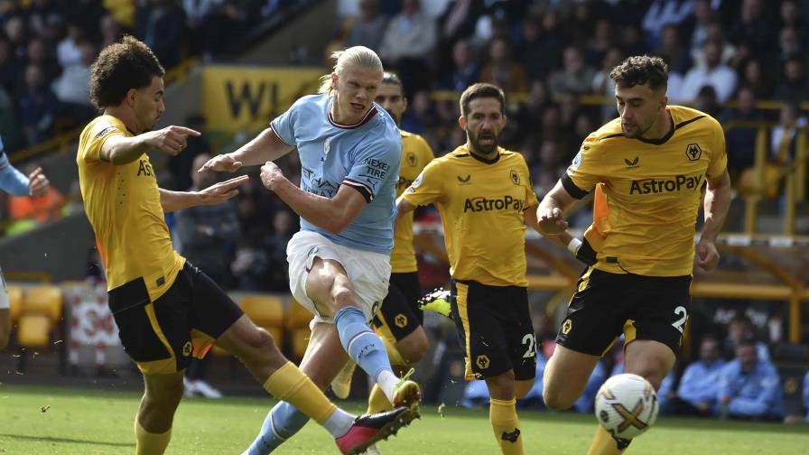 ManCity vence a Wolverhampton en Liga Premier